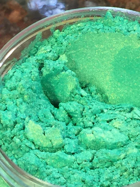 Green Mica Powder - Image 2